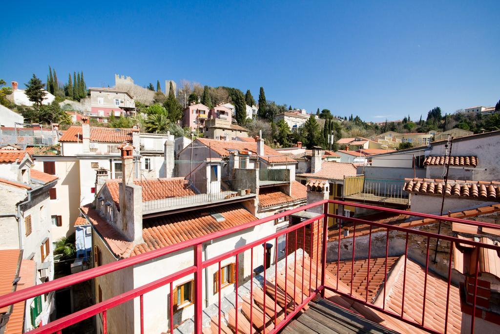 Apartment Vintage By Locap Group Piran Bagian luar foto